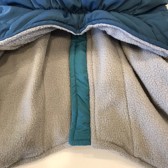 Dog Waterproof Jacket With Soft Padded Blanket Lining Size M. - Picture 10 of 13